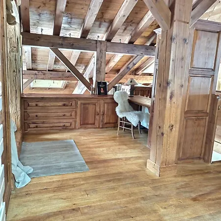 Spacieux A Pour 9 - Vue Panoramique Mont-blanc, Jacuzzi, Jardin & Parking Chamonix