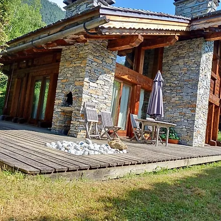 シャレー Spacieux A Pour 9 - Vue Panoramique Mont-blanc, Jacuzzi, Jardin & Parking